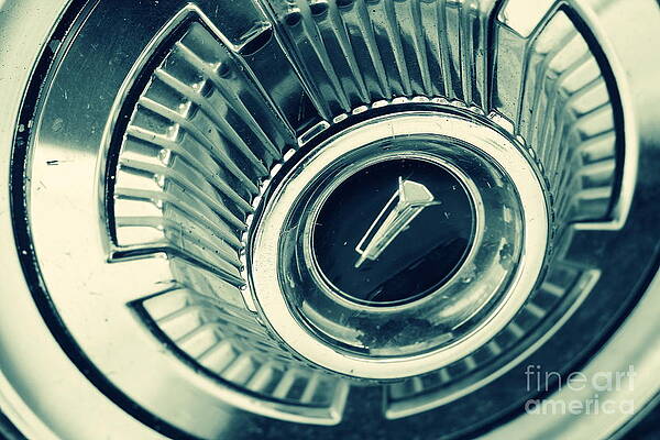 Classic Hubcap by Christopher Jones