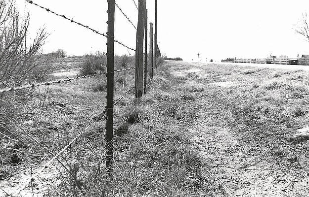 Country Fence by Daniel Valentine