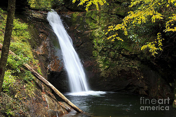 Wall Art - Photograph - Courthouse Falls in NC by Jill Lang