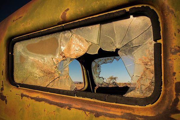 Wall Art - Photograph - Deserted by Linda Wride