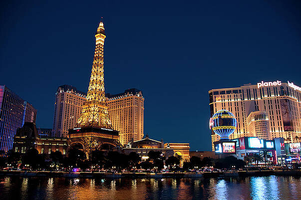  Las Vegas Skyline 2022 PHOTO PRINT UNFRAMED Dusk Color