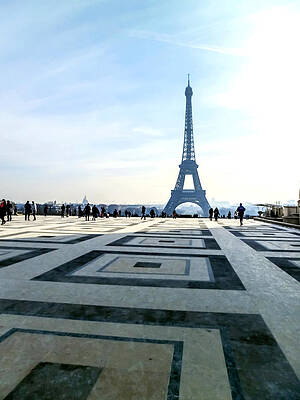 Wall Art - Photograph - Eiffel Tower by Jijo George