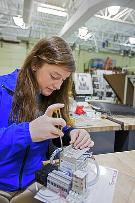 Wall Art - Photograph - Engineering Academy Student by Science Photo Library