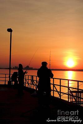 Fisher Sun by Laurence Oliver Fisher Sun by Laurence Oliver