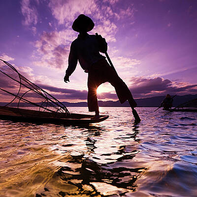 Fisherman On Inle Lake, Myanmar Print by Hadynyah