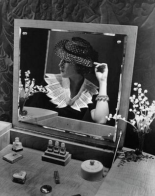 Wall Art - Photograph - Georgette Whelan Wearing A Sally Victor Hat by Lusha Nelson
