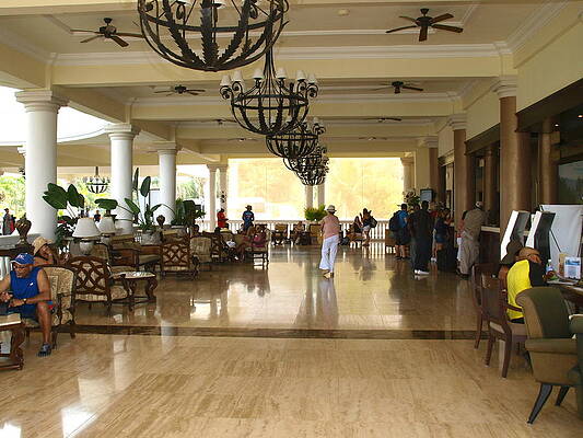 Grand Palladium 2 by LeeAnn Alexander Grand Palladium 2 by LeeAnn Alexander