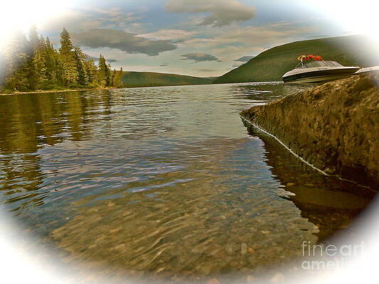 Gwillum Lake by Rita Henderson Gwillum Lake by Rita Henderson