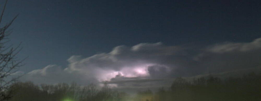I Cloud by Dan Eakin
