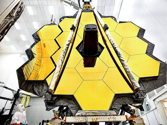 Wall Art - Photograph - James Webb Space Telescope Mirror by Science Photo Library