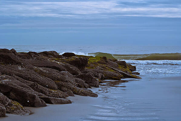 Jetty vs Waves by Francis Trudeau Jetty vs Waves by Francis Trudeau