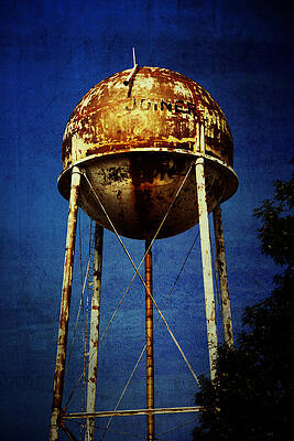 Joiner Water Tower by KayeCee Spain Joiner Water Tower by KayeCee Spain