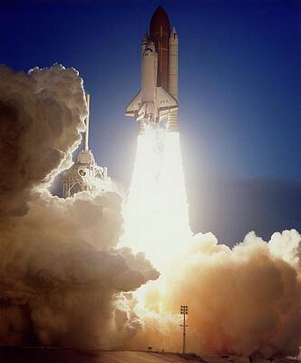 Wall Art - Photograph - Launch Of Shuttle Columbia On Sts-32 by Science Photo Library