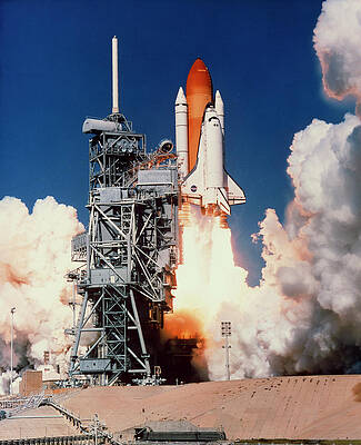 Wall Art - Photograph - Launch Of The Space Shuttle Discovery On Sts-95 by Science Photo Library