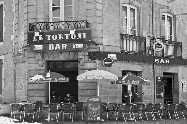 Wall Art - Photograph - Le Tortoni by Georgia Clare