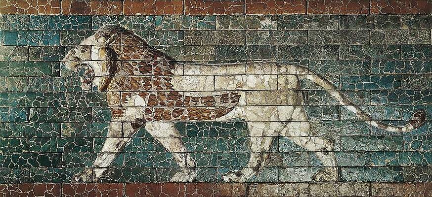Wall Art - Photograph - Lion Representing Ishtar, Frieze by Everett