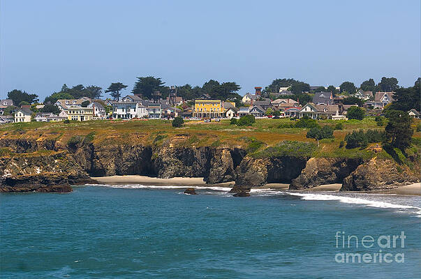 Wall Art - Photograph - Main Street, Mendocino, California by Ron Sanford
