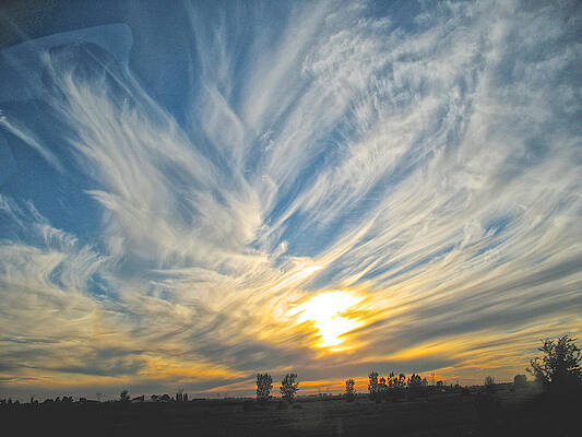 Mares Tails by MARK EGERTON Mares Tails by MARK EGERTON