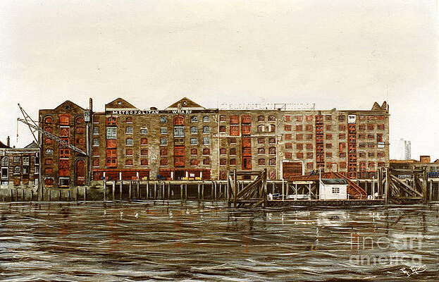 Metropolitan Wharf Wapping London about 1980 by Mackenzie Moulton Metropolitan Wharf Wapping London about 1980 by Mackenzie Moulton