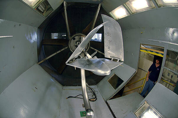 Wall Art - Photograph - Model Airplane In Wind Tunnel by Science Source