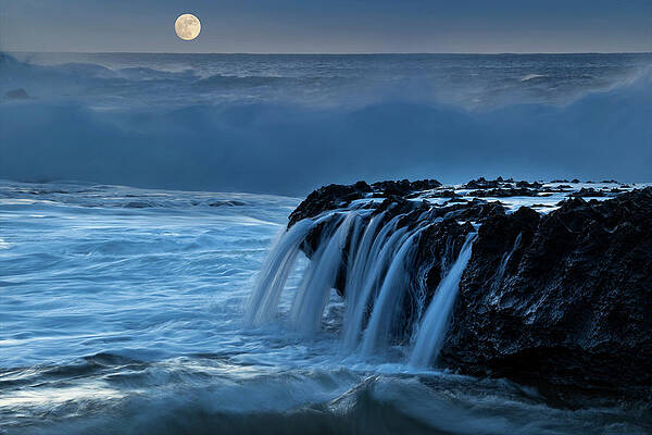 Wall Art - Photograph - Molokai by Christian Heeb