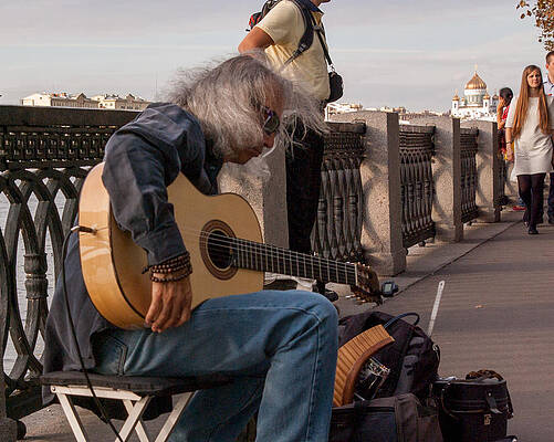 Moscow's Busker by Alex Kondor