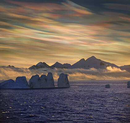 Wall Art - Photograph - Mother Of Pearl Clouds Nacreous Clouds by Per-Andre Hoffmann