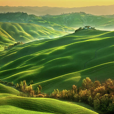 Wall Art - Photograph - Mucigliani... by Krzysztof Browko