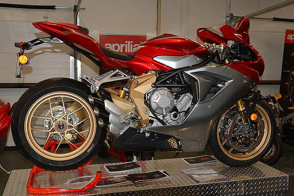 MV AGUSTA by LAWRENCE CHRISTOPHER MV AGUSTA by LAWRENCE CHRISTOPHER