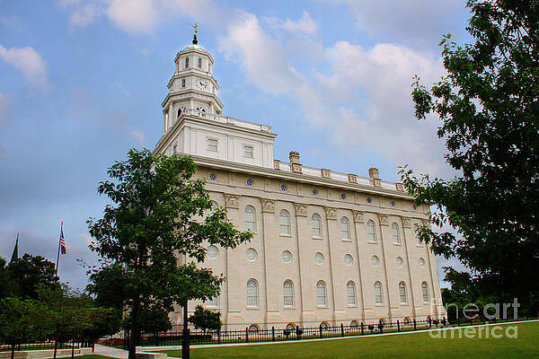 Nauvoo Temple by Suzanne  Schwendiman