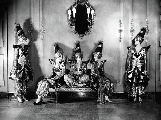 Wall Art - Photograph - New York Society Members Pose For A Portrait by Edward Steichen