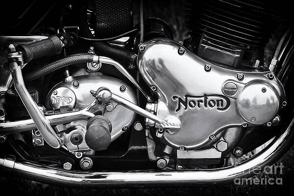 Wall Art - Photograph - Norton Commando 850 Engine by Tim Gainey