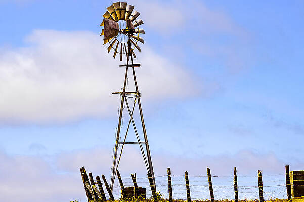 Old Windmil by Bruce Bottomley Old Windmil by Bruce Bottomley