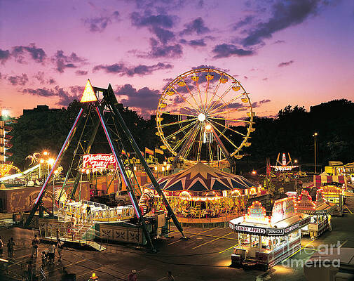Wall Art - Photograph - Overview Of A Carnival by Rafael Macia
