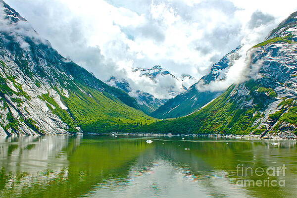 Peaceful Valley by IK Hadinger Peaceful Valley by IK Hadinger