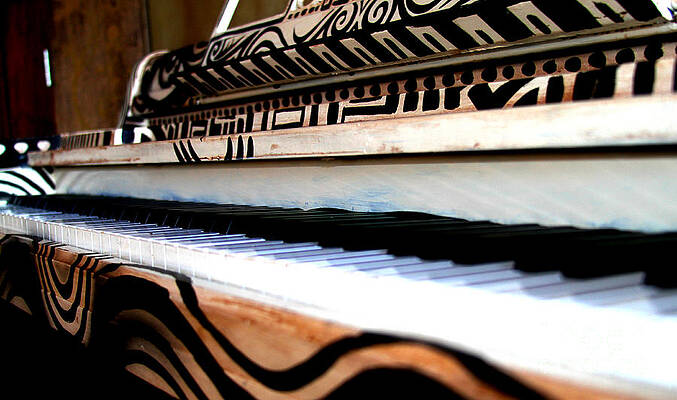 Piano in the Dark - Music By Diana Sainz by Diana Raquel Sainz Piano in the Dark - Music By Diana Sainz by Diana Raquel Sainz