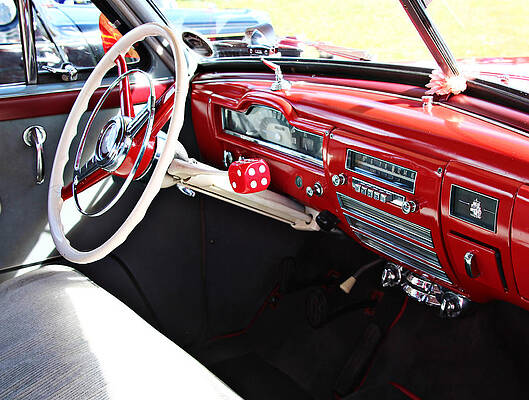 Plymouth Dash red and white with chrome by Tom Conway Plymouth Dash red and white with chrome by Tom Conway