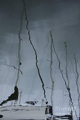 Reflections on Sailing 3 by Simon Fielding