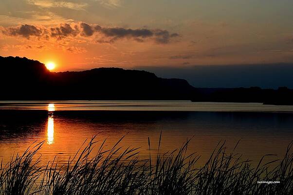 September Sunset by Susie Loechler September Sunset by Susie Loechler