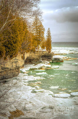 Wall Art - Photograph - Spring Breaking Through At Cave Point by Duluth To Door County Photography