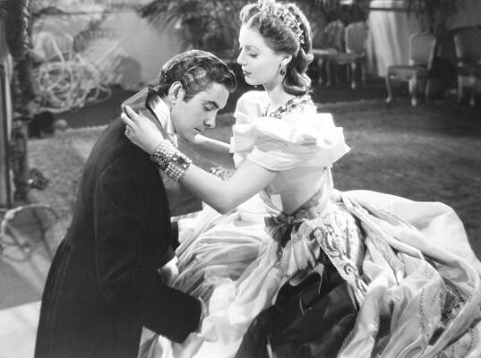 Wall Art - Photograph - Suez, From Left Tyrone Power, Loretta by Everett