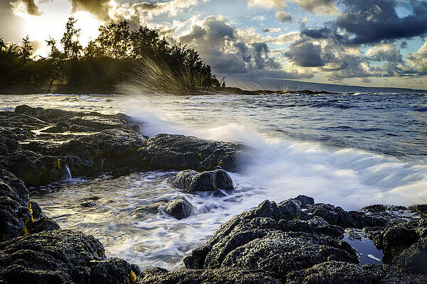 Big Island - Sunset in Hilo by Francesco Emanuele Carucci