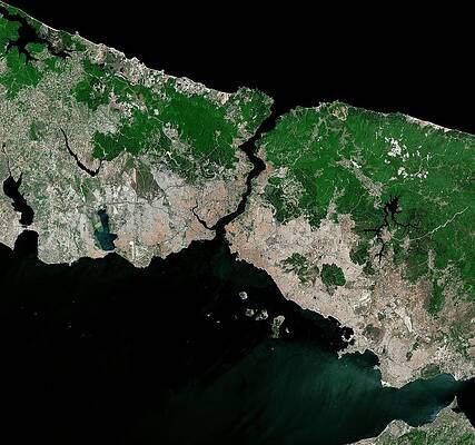 Wall Art - Photograph - The Bosphorus by Science Photo Library
