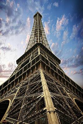 The Eiffel Tower by Mike Marsden The Eiffel Tower by Mike Marsden
