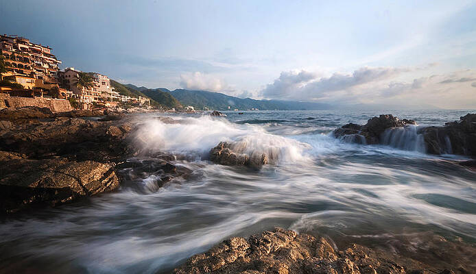 The powers that be by Miguel Naranjo