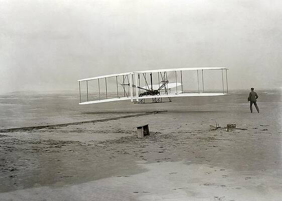 Wall Art - Photograph - The Wright brothers' first powered by Science Photo Library