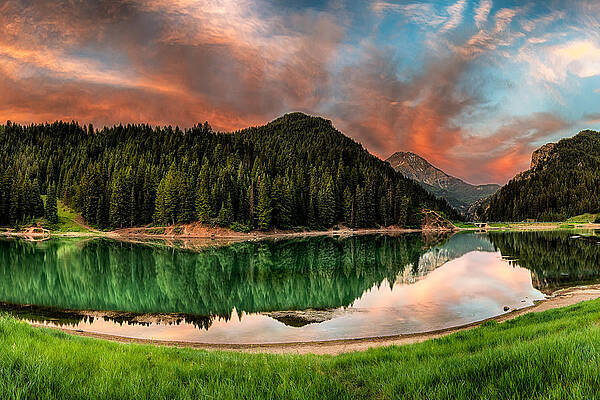 Wall Art - Photograph - Tibble Fork Reservoir Sunrise by Brett Engle