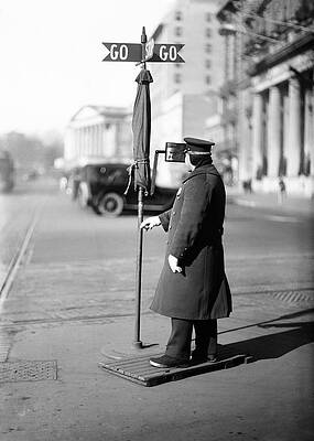 Wall Art - Photograph - Traffic Officer by Science Photo Library