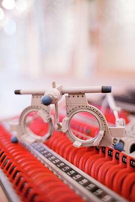 Wall Art - Photograph - Trial Frame And Lenses by Science Photo Library