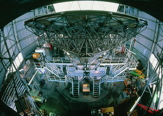 Wall Art - Photograph - View Of The James Clerk Maxwell Telescope by Science Photo Library